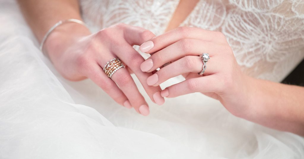 What to Do If Your Engagement Ring Doesn’t Fit