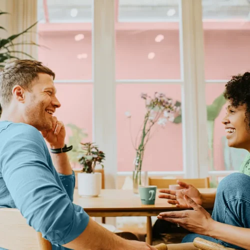 Why are no-strings encounters gaining popularity?